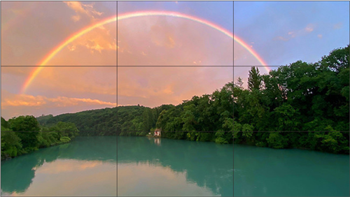 壁挂液晶广告机究竟具备怎样的特点呢?